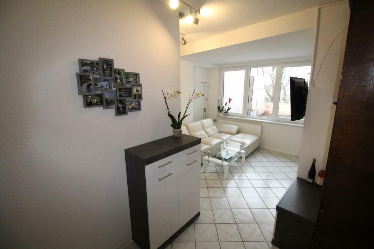 Rheinblick 3-Zimmer Apartment Mainz Bagian luar foto